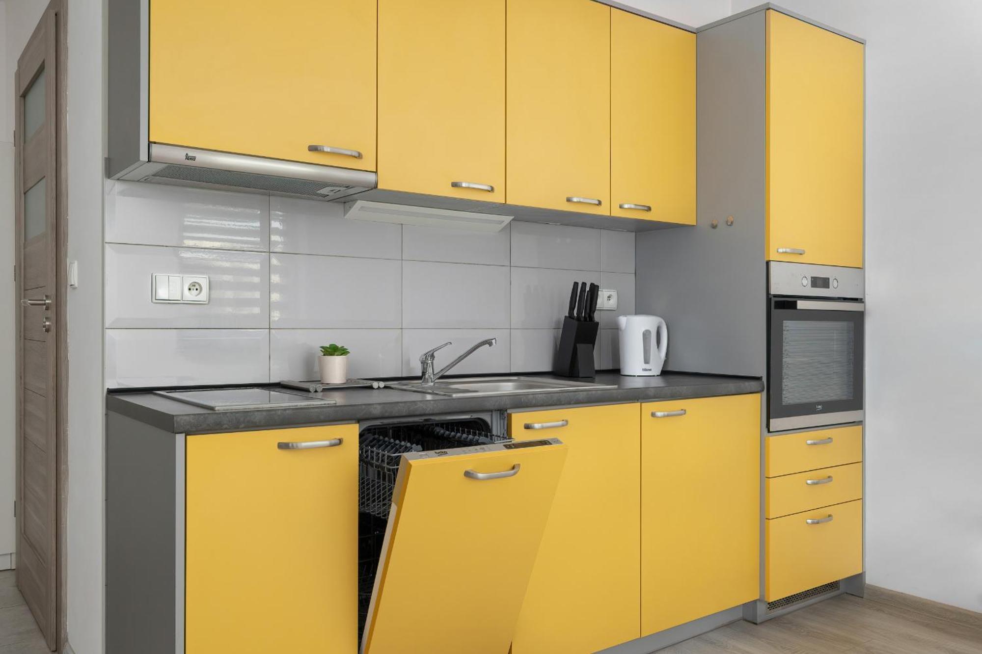 Apartment Bazantow With Balcony By Renters Kattowitz