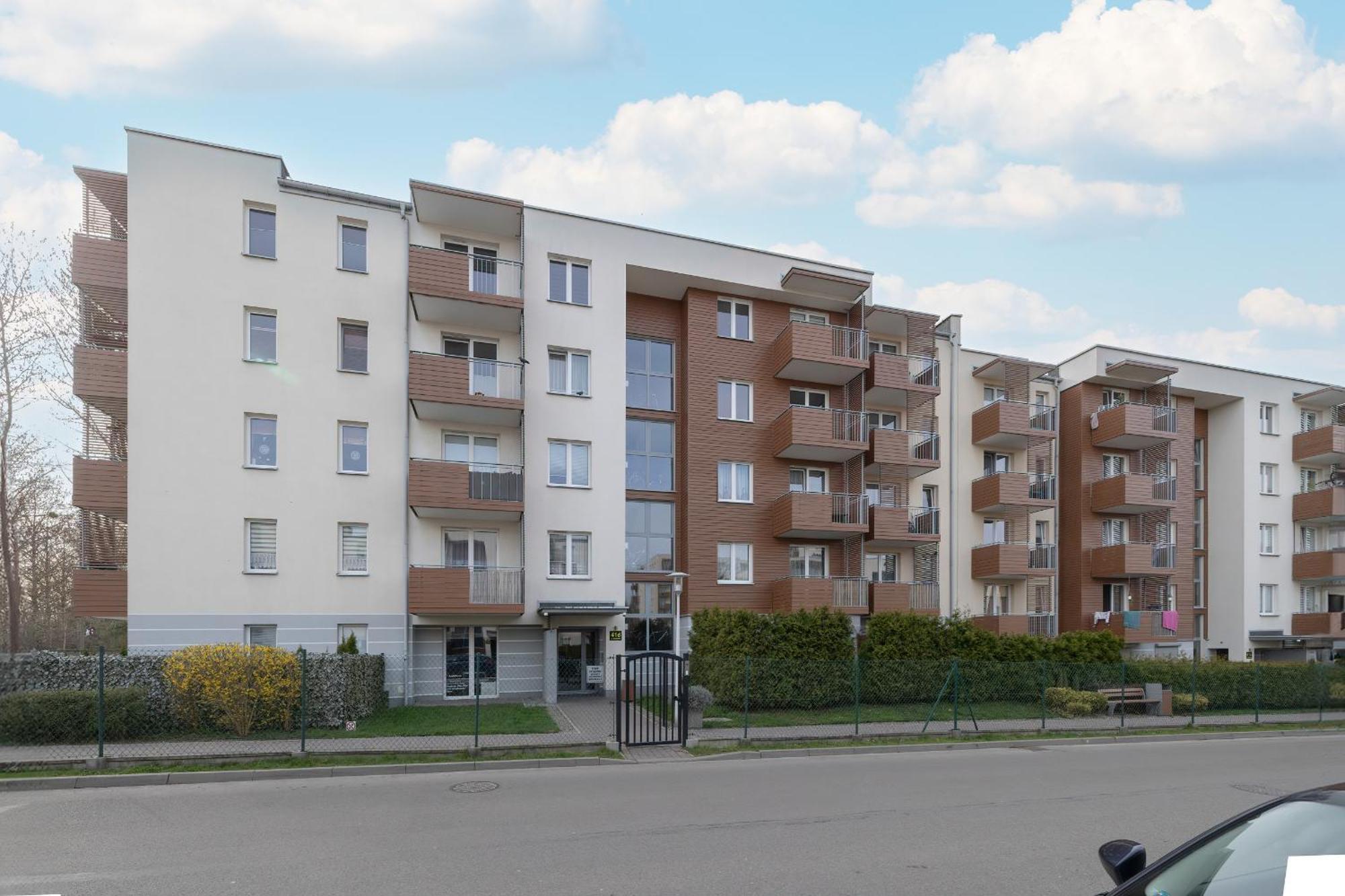 Bazantow With Balcony By Renters Apartment Kattowitz